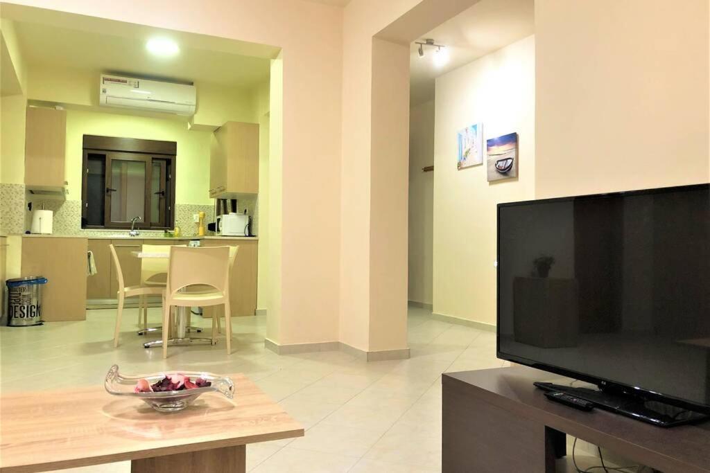 יאליסוס Fiore Di Rodi - Private Pool, Jacuzzi And Barbecue מראה חיצוני תמונה
