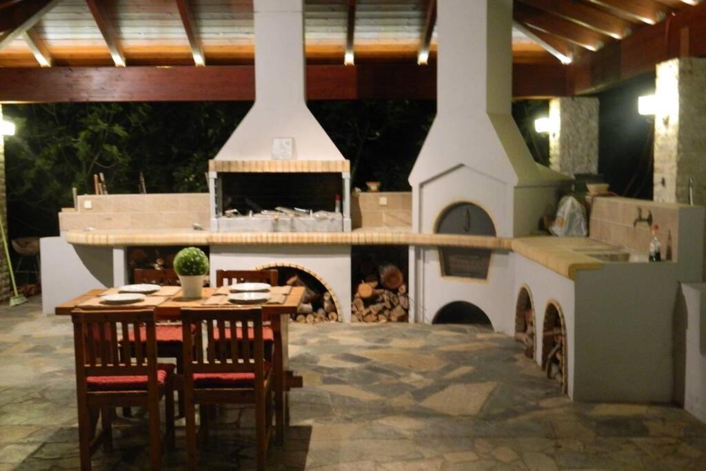יאליסוס Fiore Di Rodi - Private Pool, Jacuzzi And Barbecue מראה חיצוני תמונה