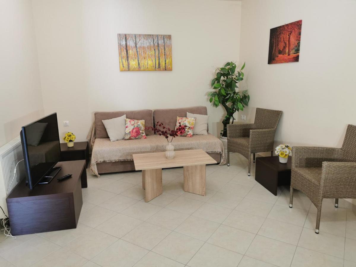 יאליסוס Fiore Di Rodi - Private Pool, Jacuzzi And Barbecue מראה חיצוני תמונה